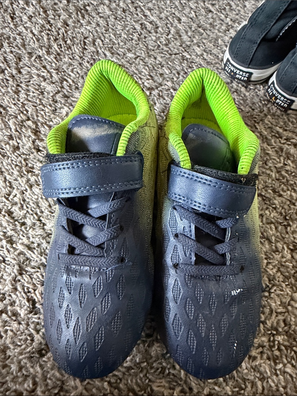 Source Unknown Navy Kids Sneakers with Bright Green Lining- soccer shoes